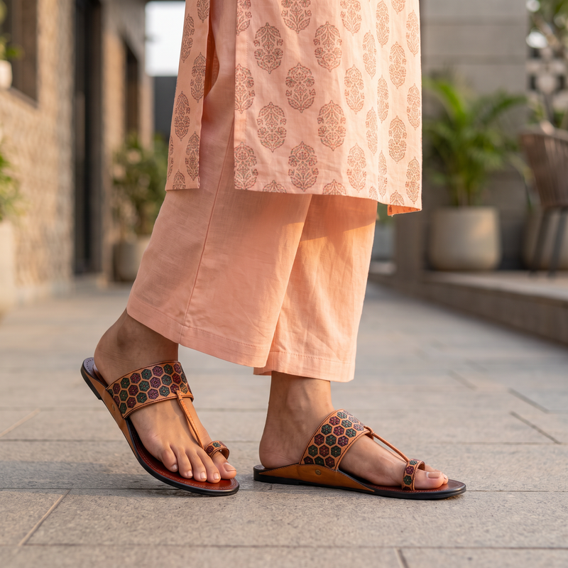 Women's Casual Flat Heel Kolhapuri