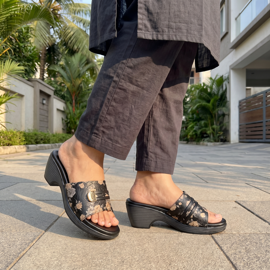 Women's Casual Wedge Heel Slip-On